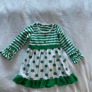 4t Irish st Patrick’s day girl dress shamrock
